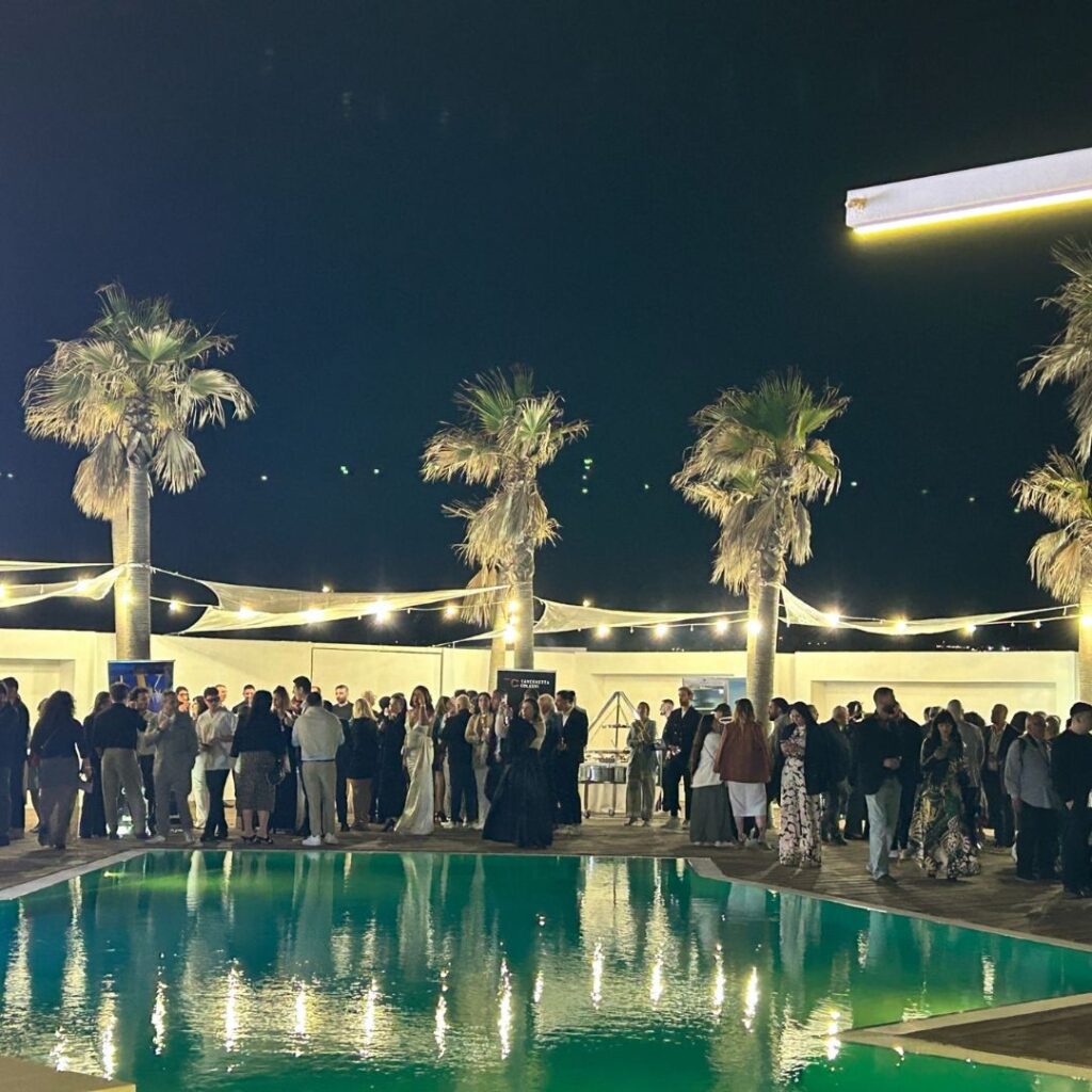 "Tentazioni e castighi" al Novella 2000 Party Night Tour di Napoli 5 3 2